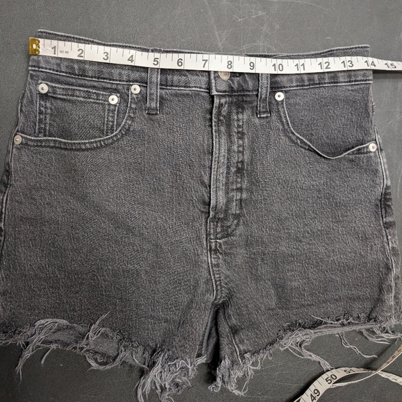 Madewell Faded Black The Perfect Jean Shorts High Waist Distressed Raw Hem 27 - Picture 7 of 9